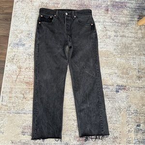 listing-status-banner